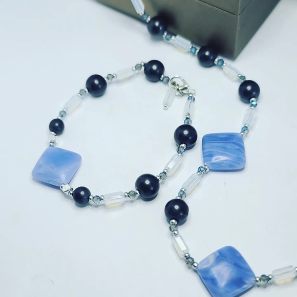 Hematite, Blue Agate set - Picture 3 of 5
